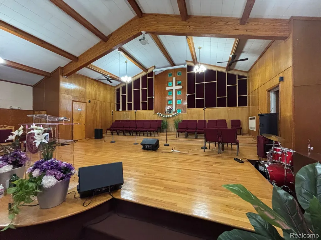 15003 Joy Road Detroit City MI 48228