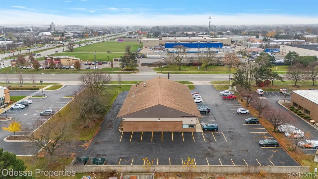 5625 18 Mile Road Sterling Heights City MI 48314