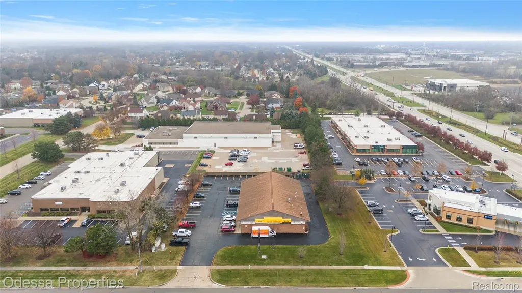 5625 18 Mile Road Sterling Heights City MI 48314
