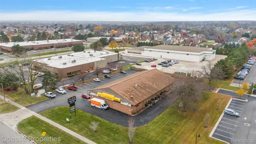5625 18 Mile Road Sterling Heights City MI 48314