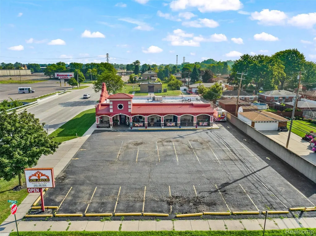 4327 Allen Road Allen Park City MI 48101