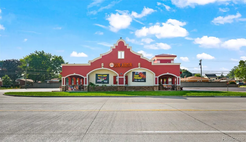 4327 Allen Road Allen Park City MI 48101