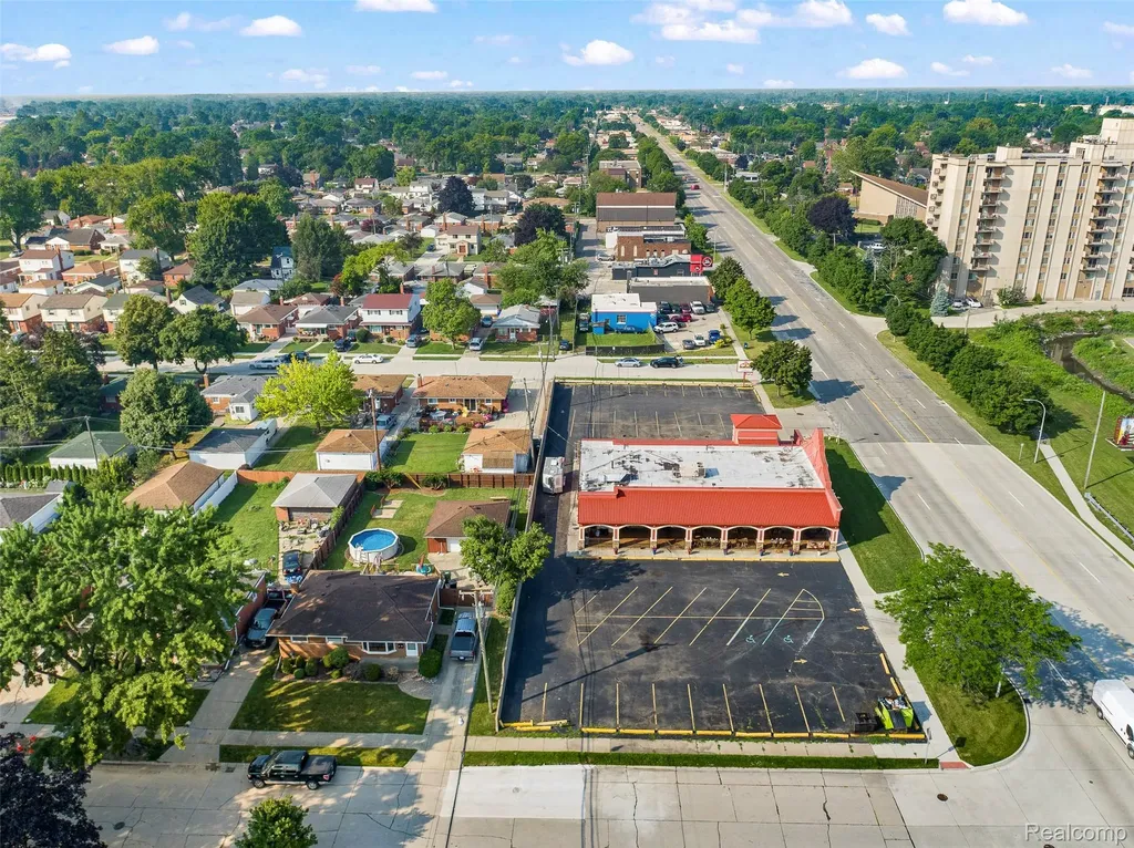 4327 Allen Road Allen Park City MI 48101