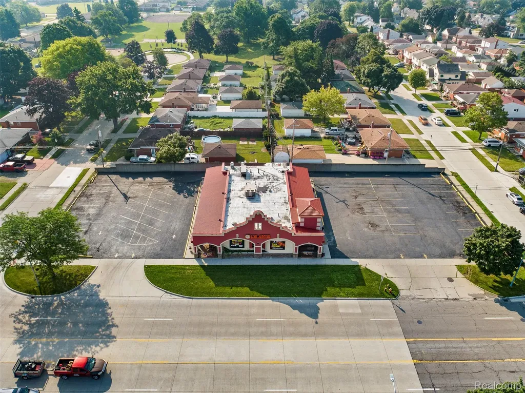 4327 Allen Road Allen Park City MI 48101