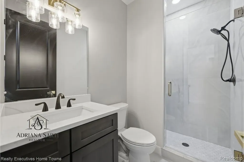 67748 Overlook Trail Washington Township MI 48095