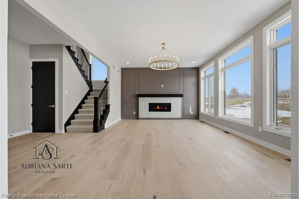 67748 Overlook Trail Washington Township MI 48095