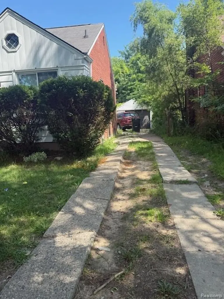 12014 Duchess Street Detroit City MI 48224
