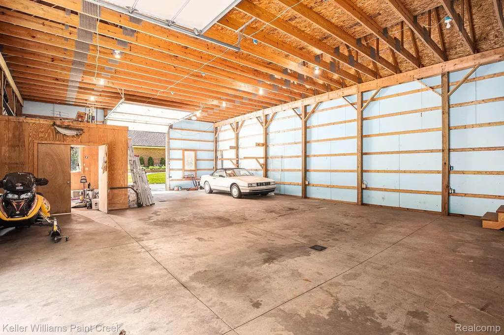 6365 Hayfield Lane Almont Township MI 48003