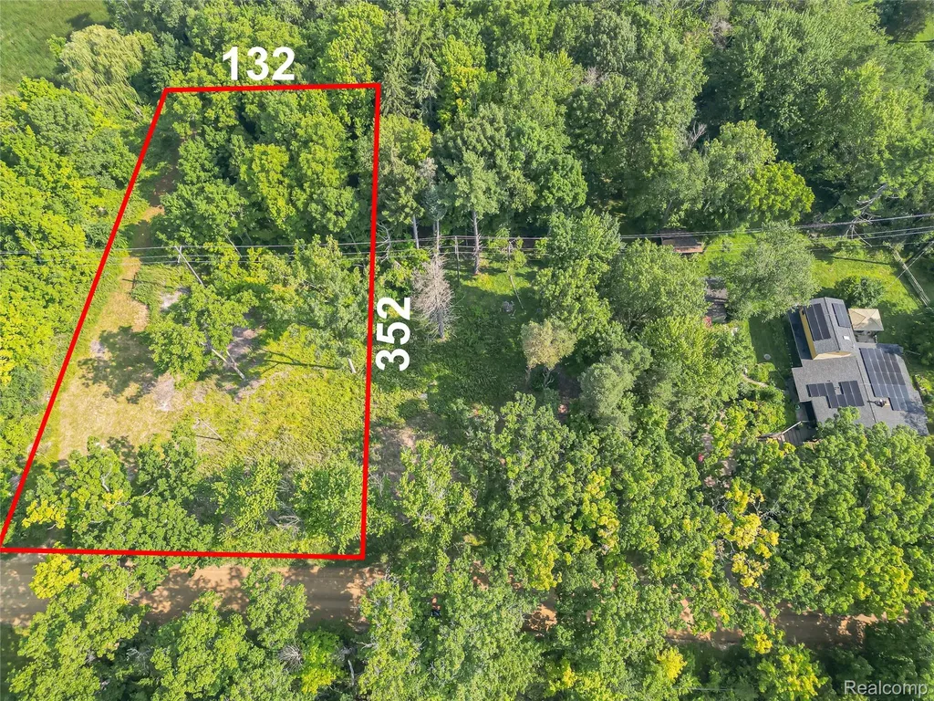 7230 Walnut Lake Lot 1 Road West Bloomfield Charter Township MI 48323