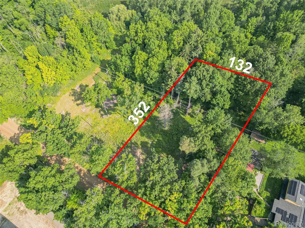 7230 Walnut Lake Road - Lot 2 Road West Bloomfield Charter Township MI 48323