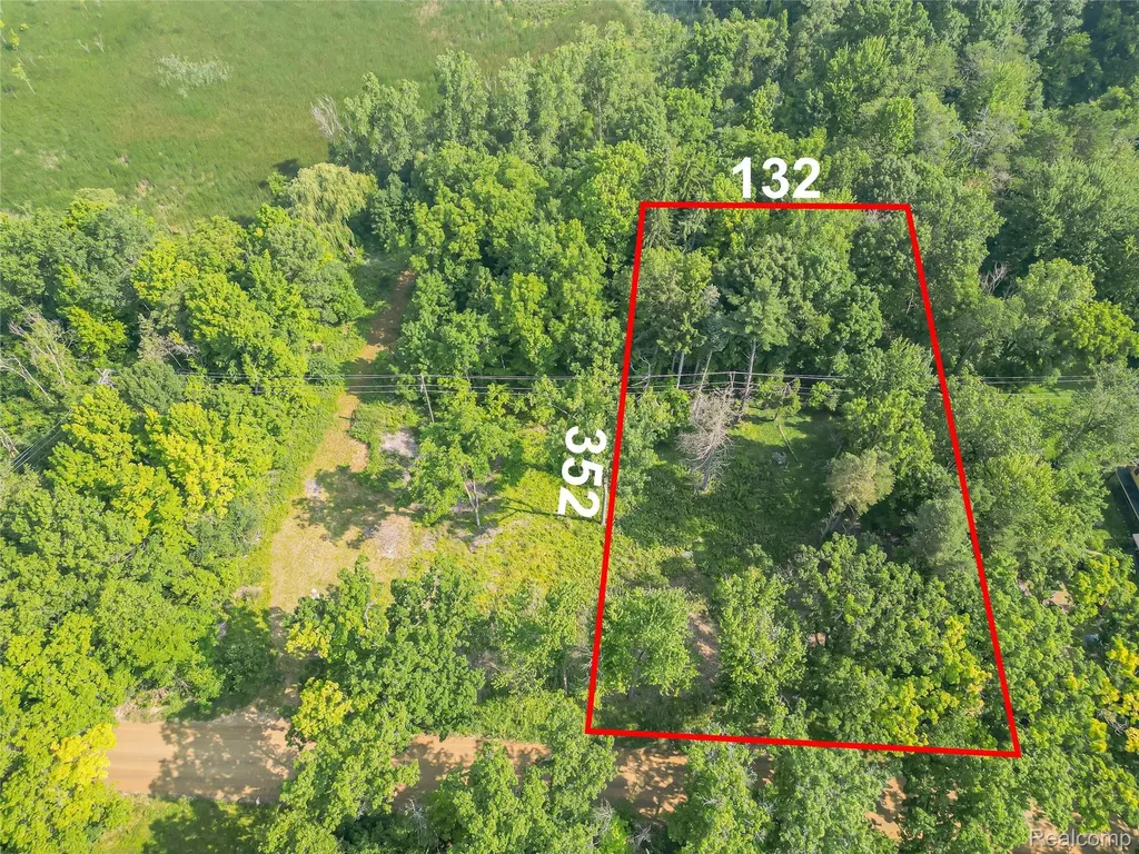 7230 Walnut Lake Road - Lot 2 Road West Bloomfield Charter Township MI 48323