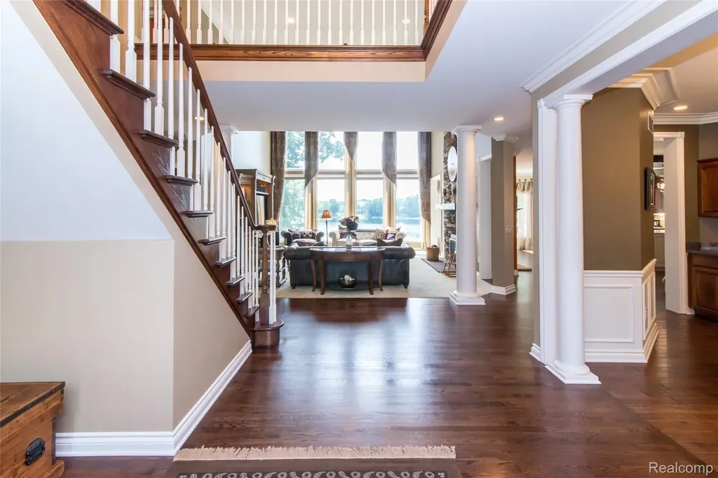 3166 Beach Lake Drive W Brighton Township MI 48380