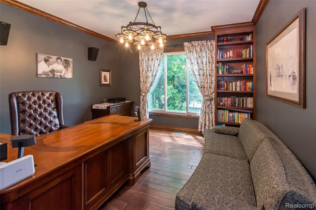 3166 Beach Lake Drive W Brighton Township MI 48380