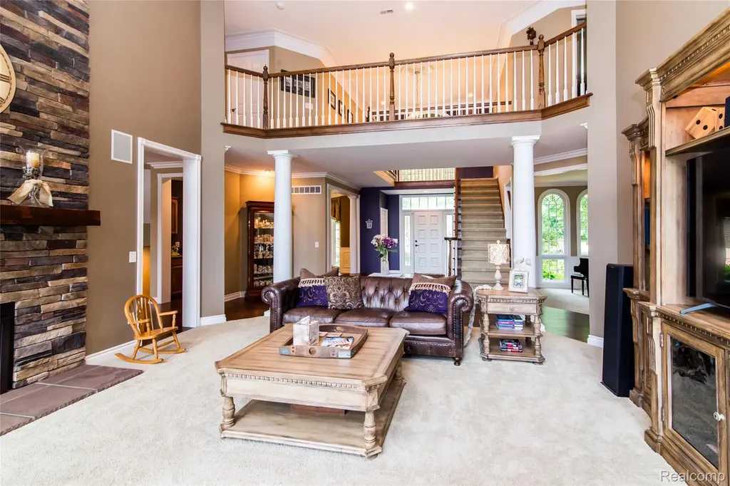 3166 Beach Lake Drive W Brighton Township MI 48380