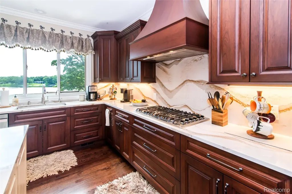3166 Beach Lake Drive W Brighton Township MI 48380