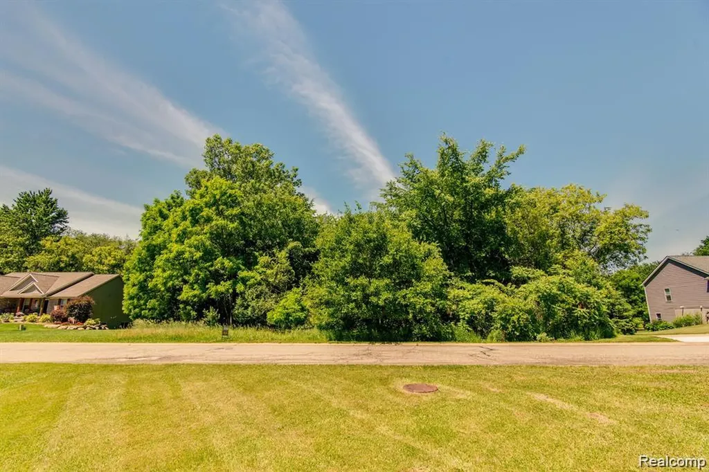 7480 Fairview Drive Goodrich Village MI 48438