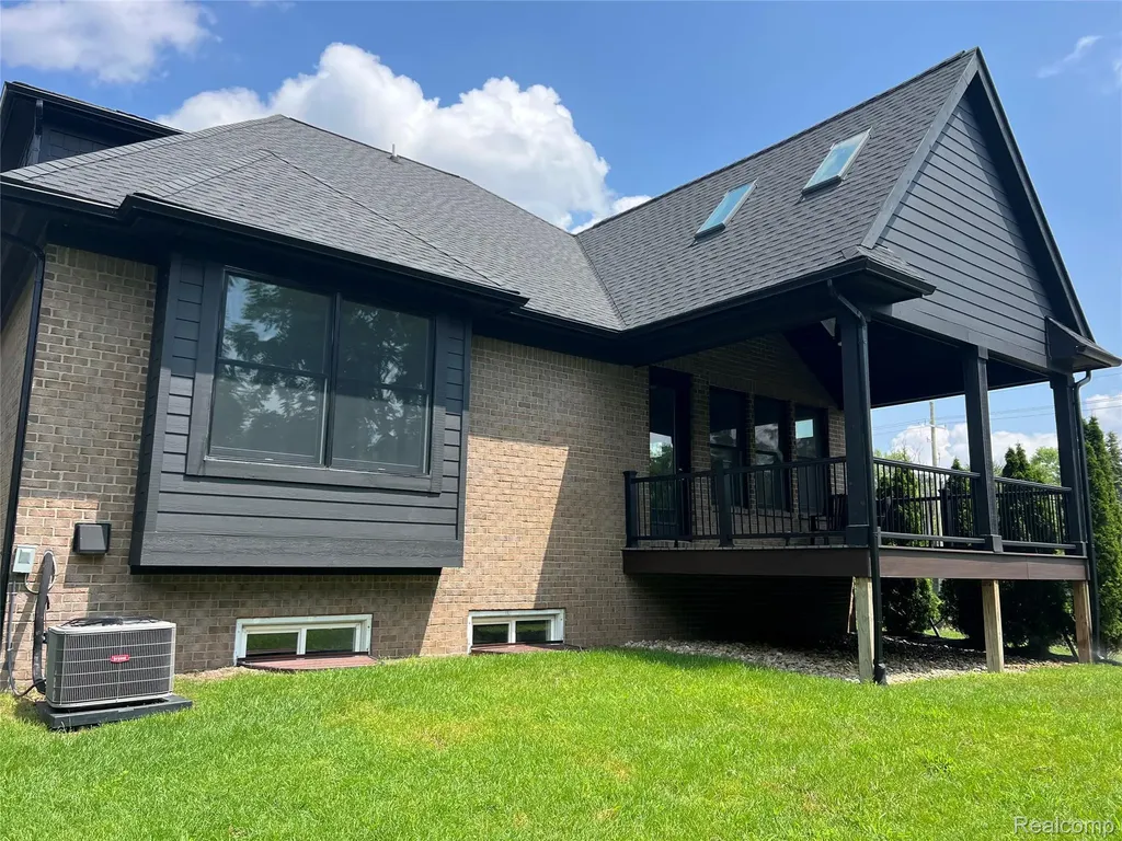 47443 Verona Court Plymouth Charter Township MI 48170
