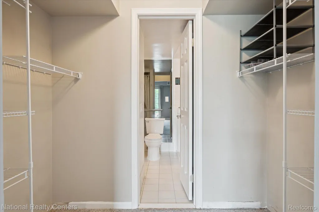 3559 Port Cove Drive Waterford Charter Township MI 48328