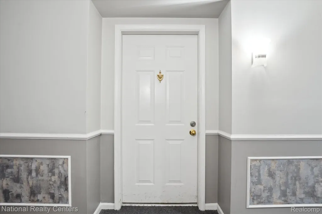 3559 Port Cove Drive Waterford Charter Township MI 48328