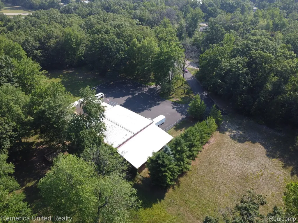 Vl Pondside Drive Surrey Township MI 48622