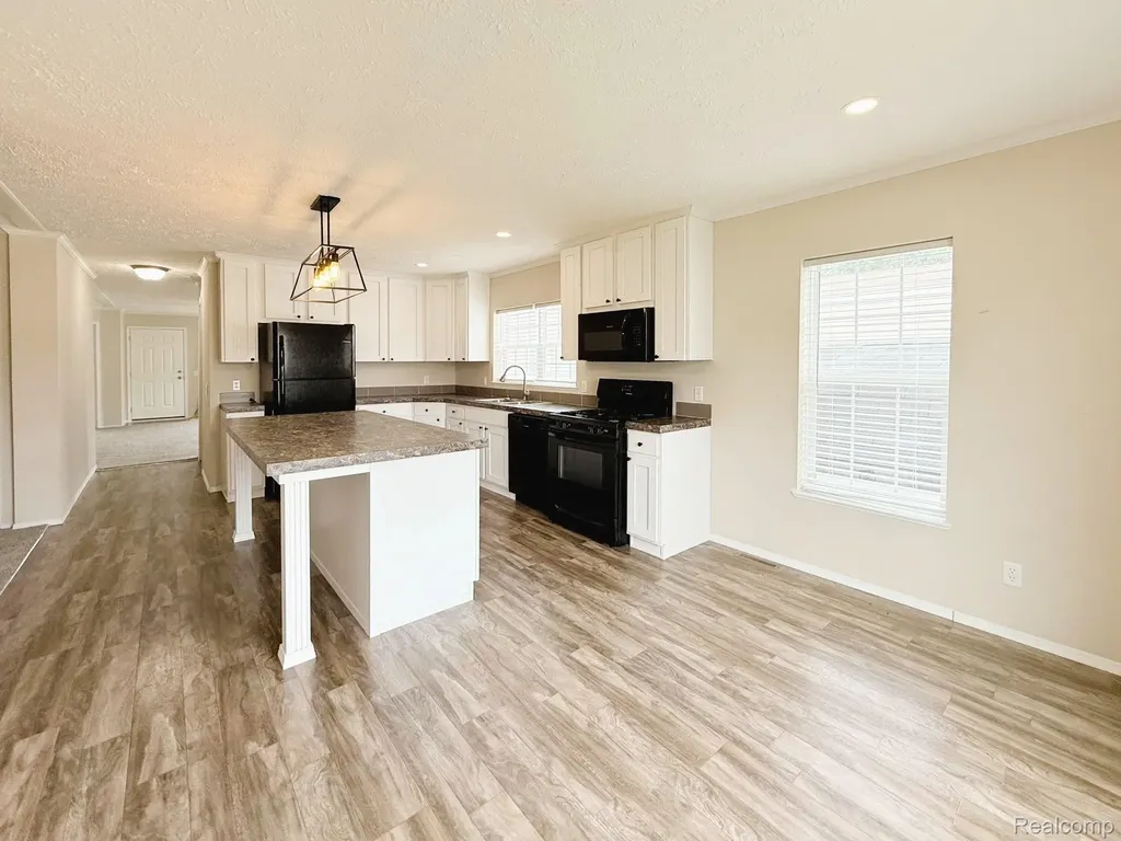 1190 Primrose Court Albion City MI 49224