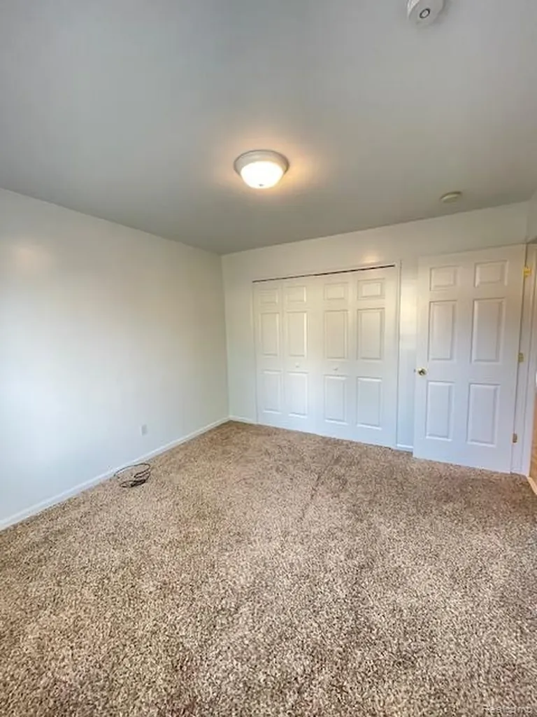 30885 Lee Frank Lane Madison Heights City MI 48071