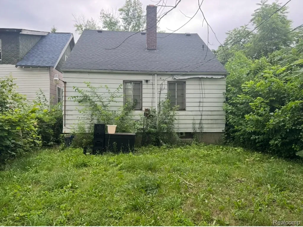 17922 Arlington Street Hamtramck City MI 48212