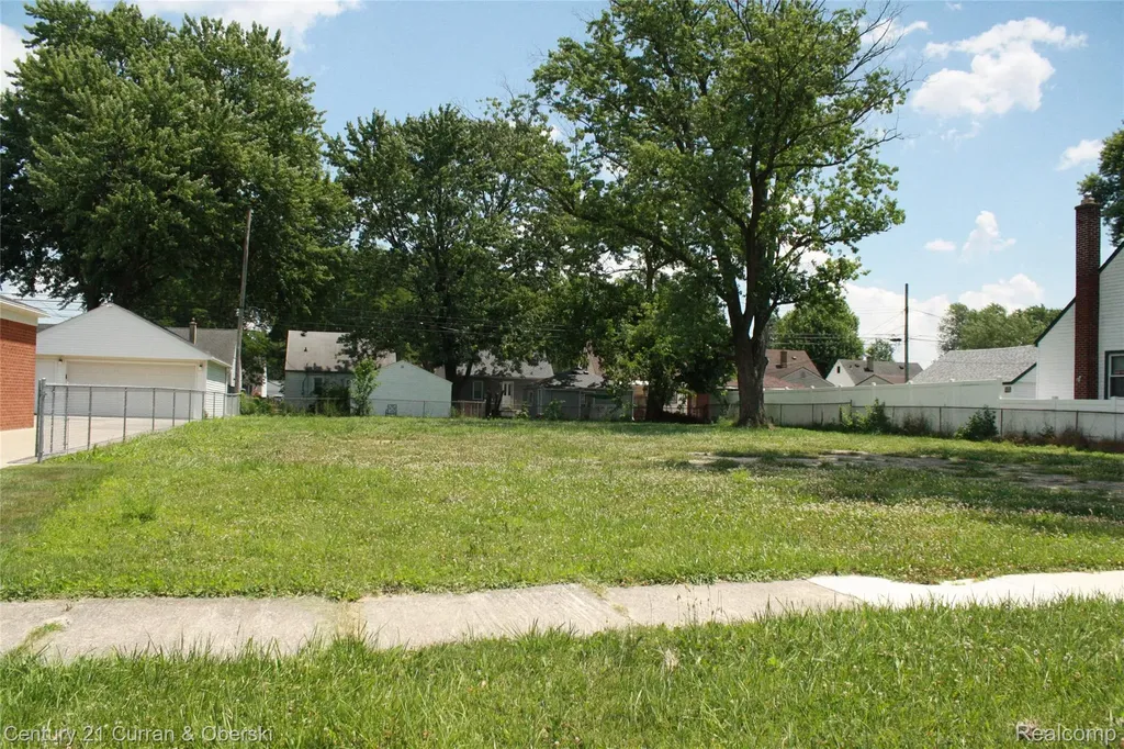 6150 Gilman Street Garden City City MI 48135