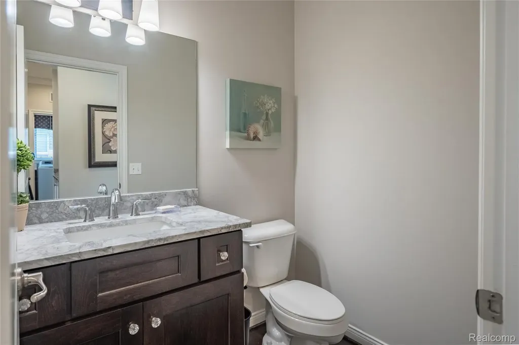55712 Glenbrooke Drive Shelby Charter Township MI 48316