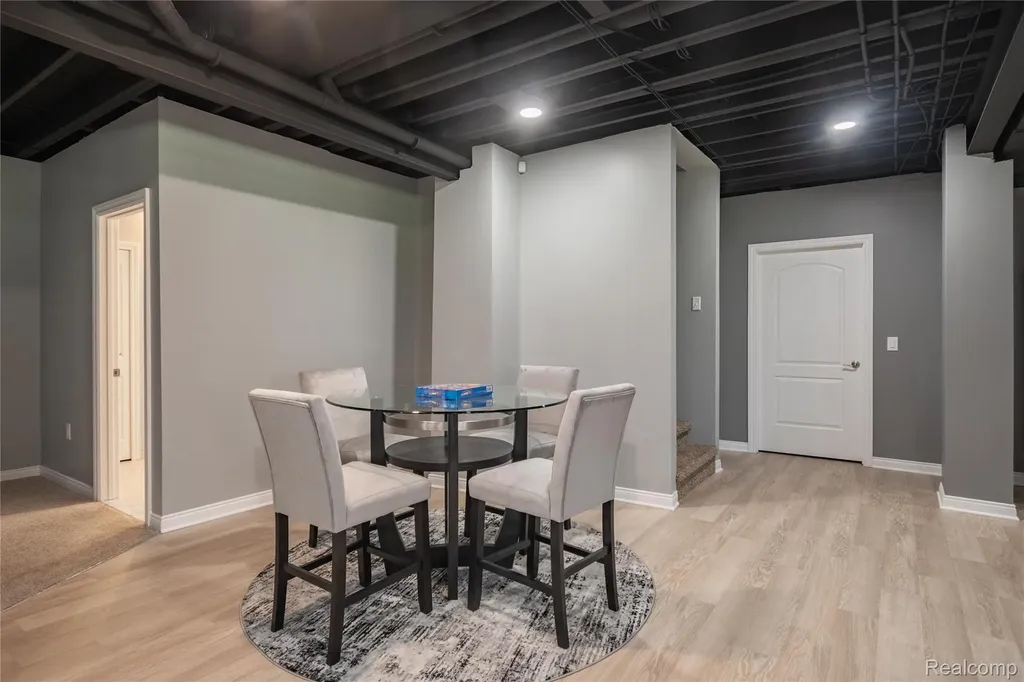 55712 Glenbrooke Drive Shelby Charter Township MI 48316