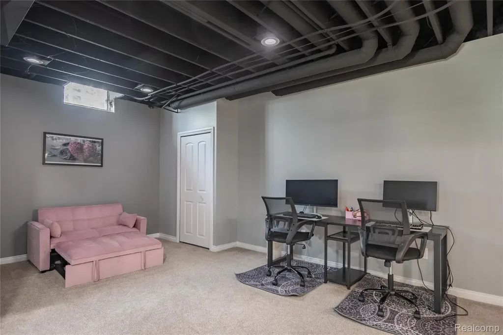 55712 Glenbrooke Drive Shelby Charter Township MI 48316