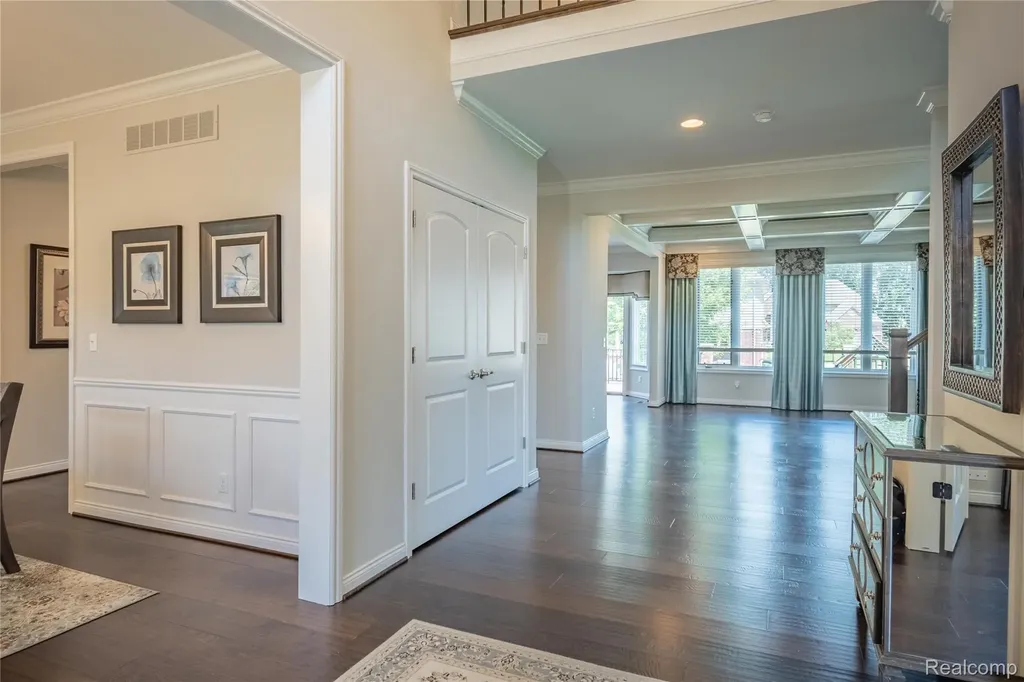 55712 Glenbrooke Drive Shelby Charter Township MI 48316