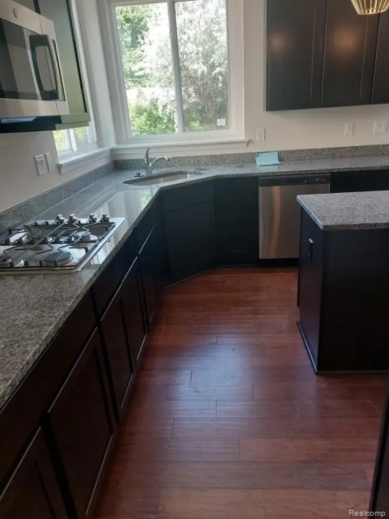 33567 Baldwin Street Farmington Hills City MI 48336