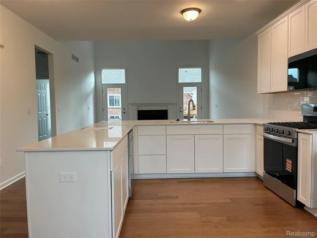 20776 Burn Drive Macomb Township MI 48044