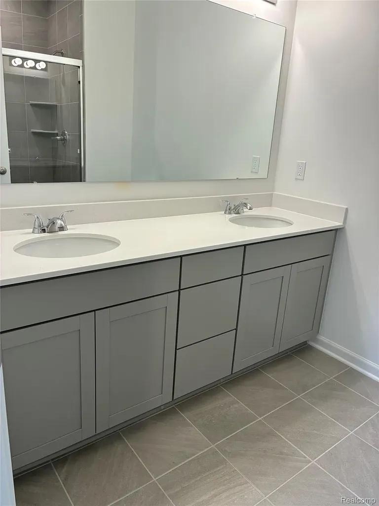 20776 Burn Drive Macomb Township MI 48044
