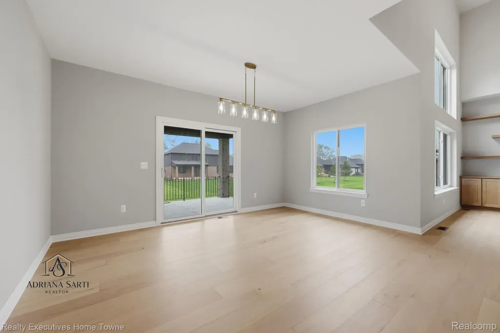 50733 Mistwood Drive Macomb Township MI 48042