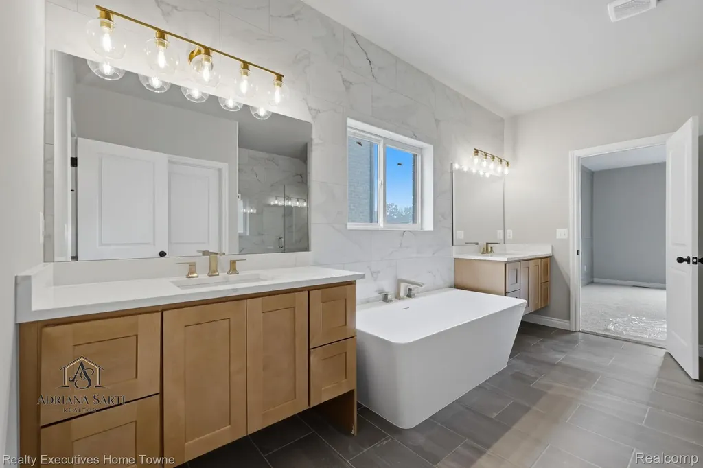 50733 Mistwood Drive Macomb Township MI 48042