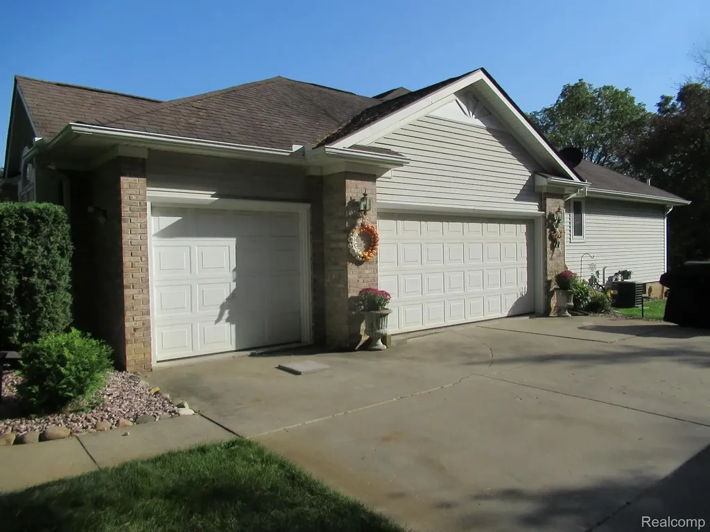 1411 Rillview Metamora Township MI 48455