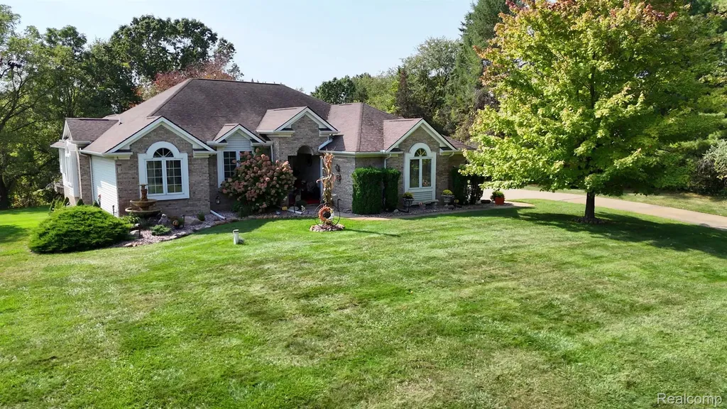 1411 Rillview Metamora Township MI 48455