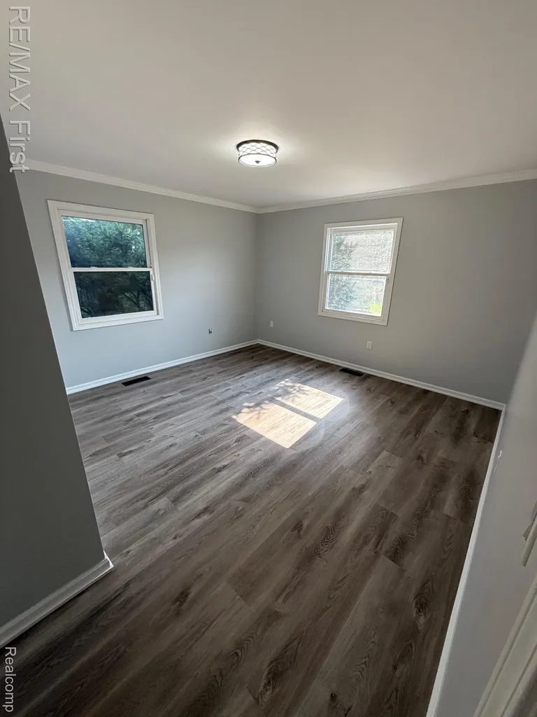 53990 N Foster Road Chesterfield Township MI 48051