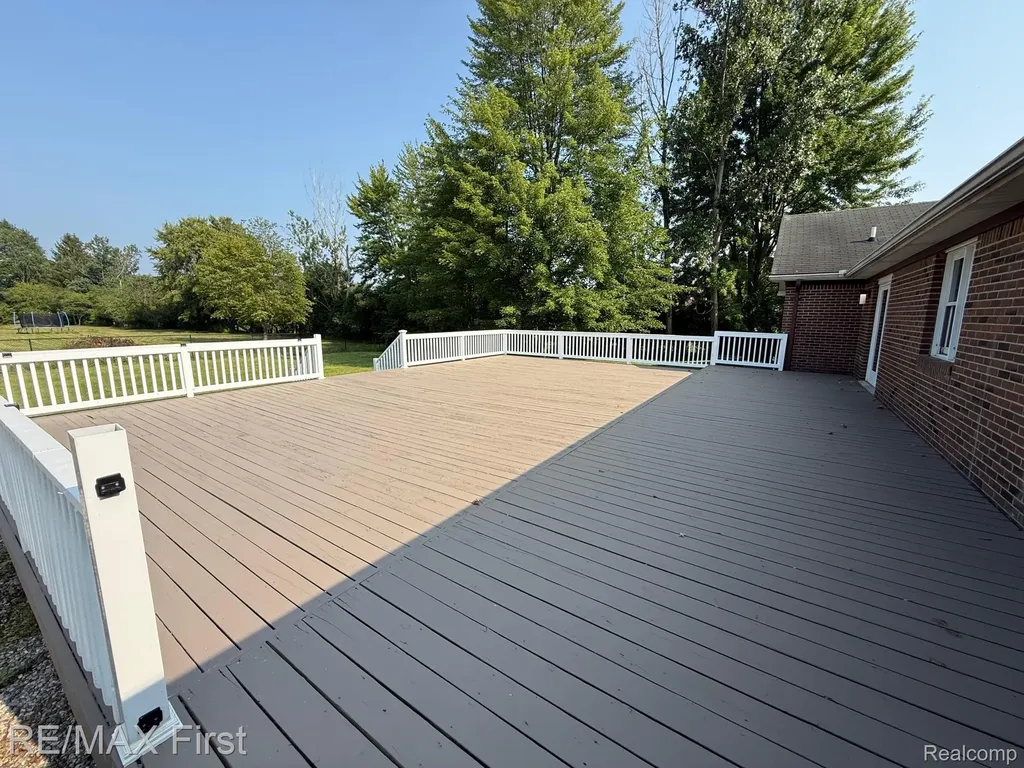 53990 N Foster Road Chesterfield Township MI 48051