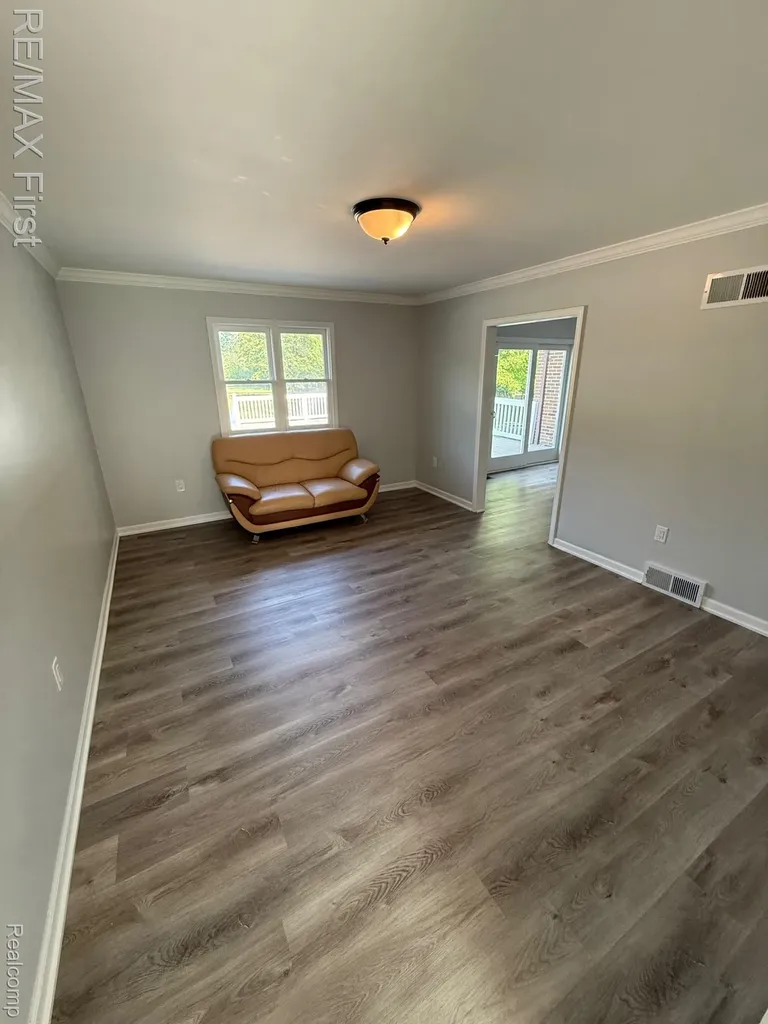 53990 N Foster Road Chesterfield Township MI 48051