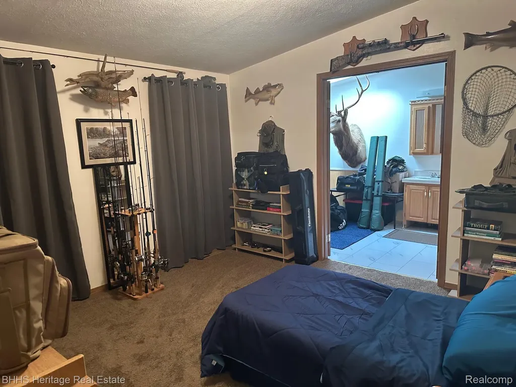 189 Chinkapin Rill Fenton City MI 48430