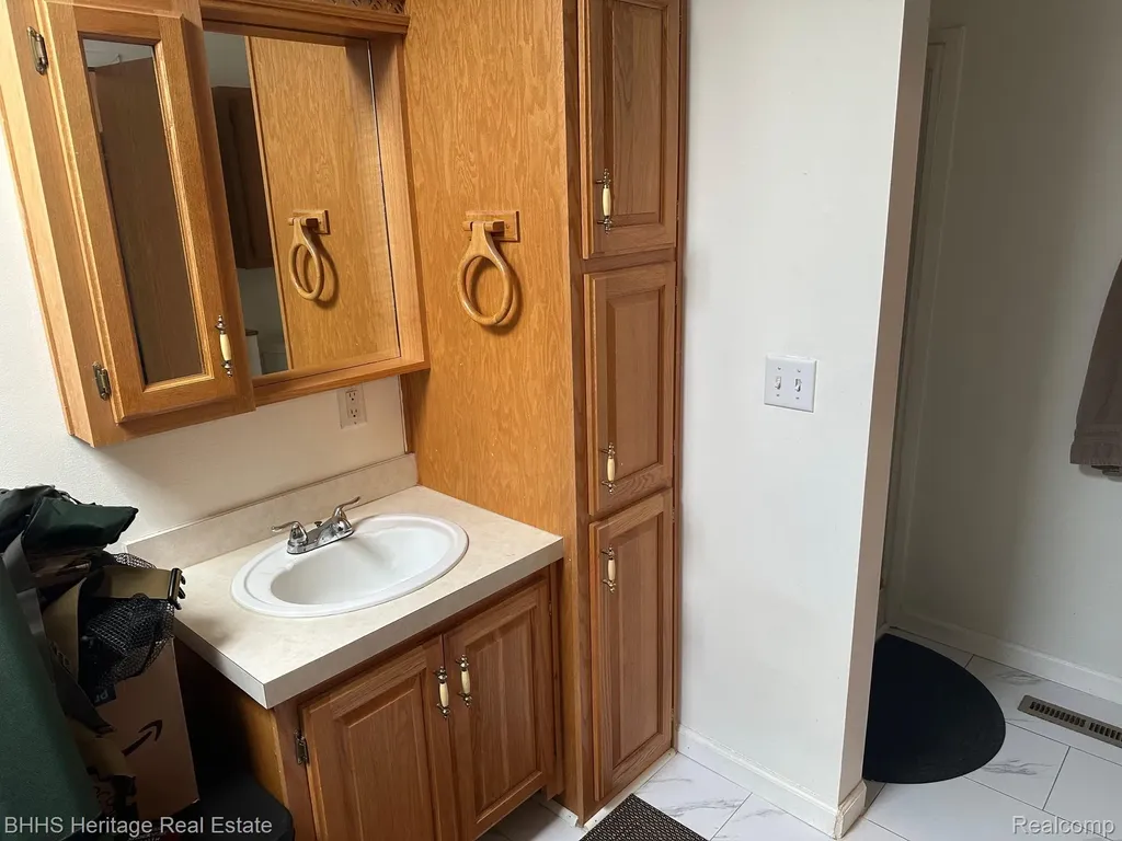 189 Chinkapin Rill Fenton City MI 48430