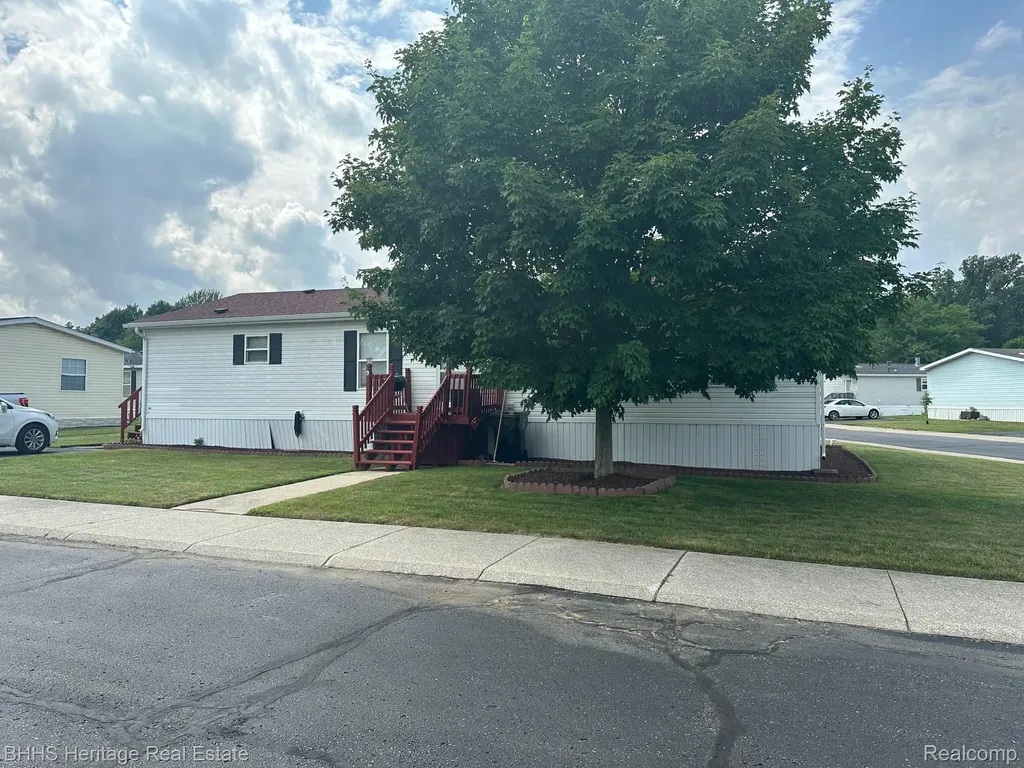 189 Chinkapin Rill Fenton City MI 48430