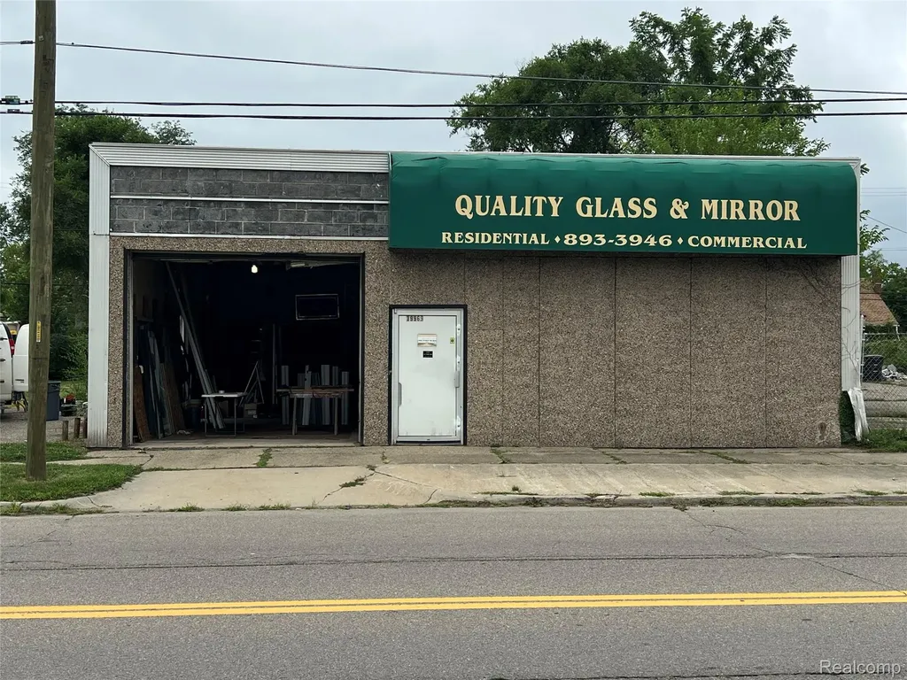19969 John R Street Detroit City MI 48203