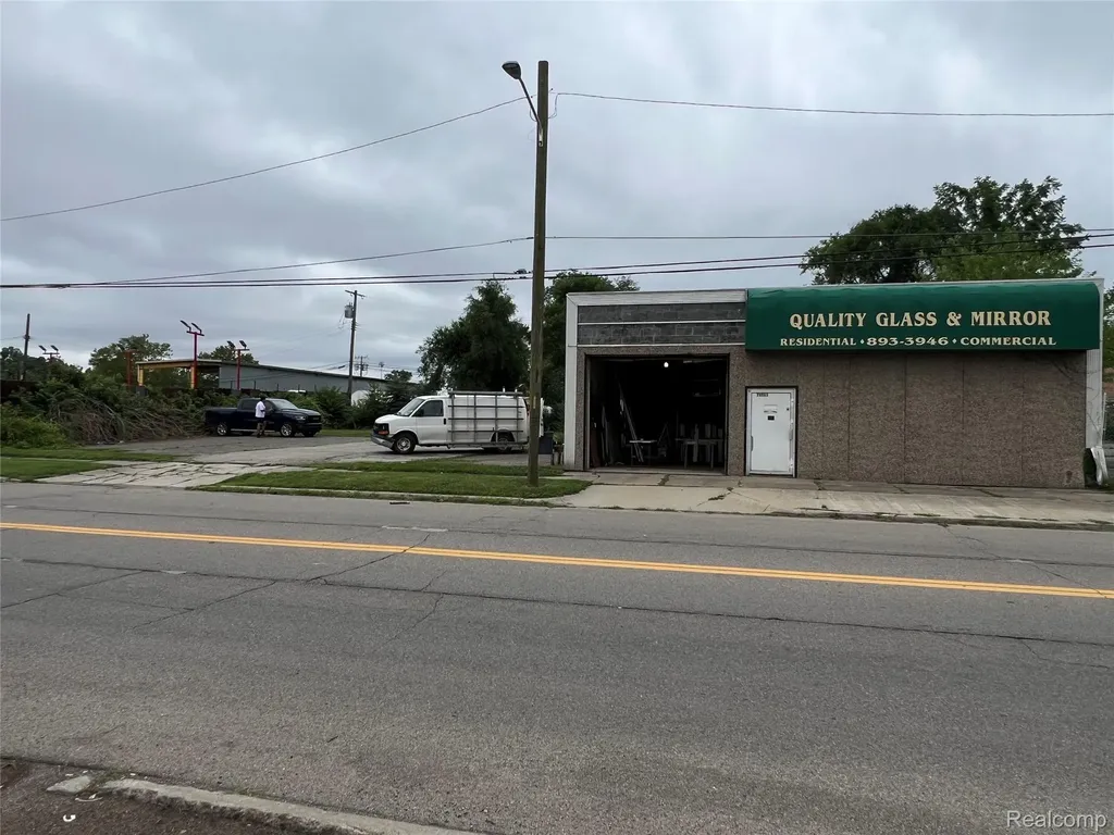 19969 John R Street Detroit City MI 48203