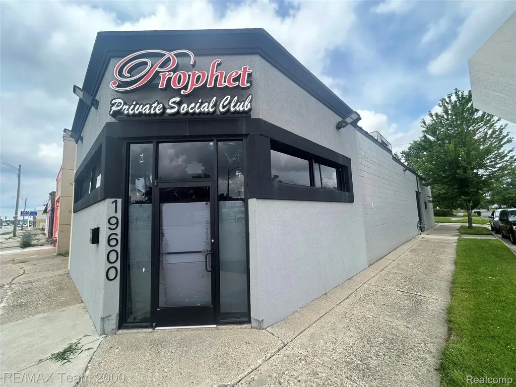 19600 Joy Road Detroit City MI 48228