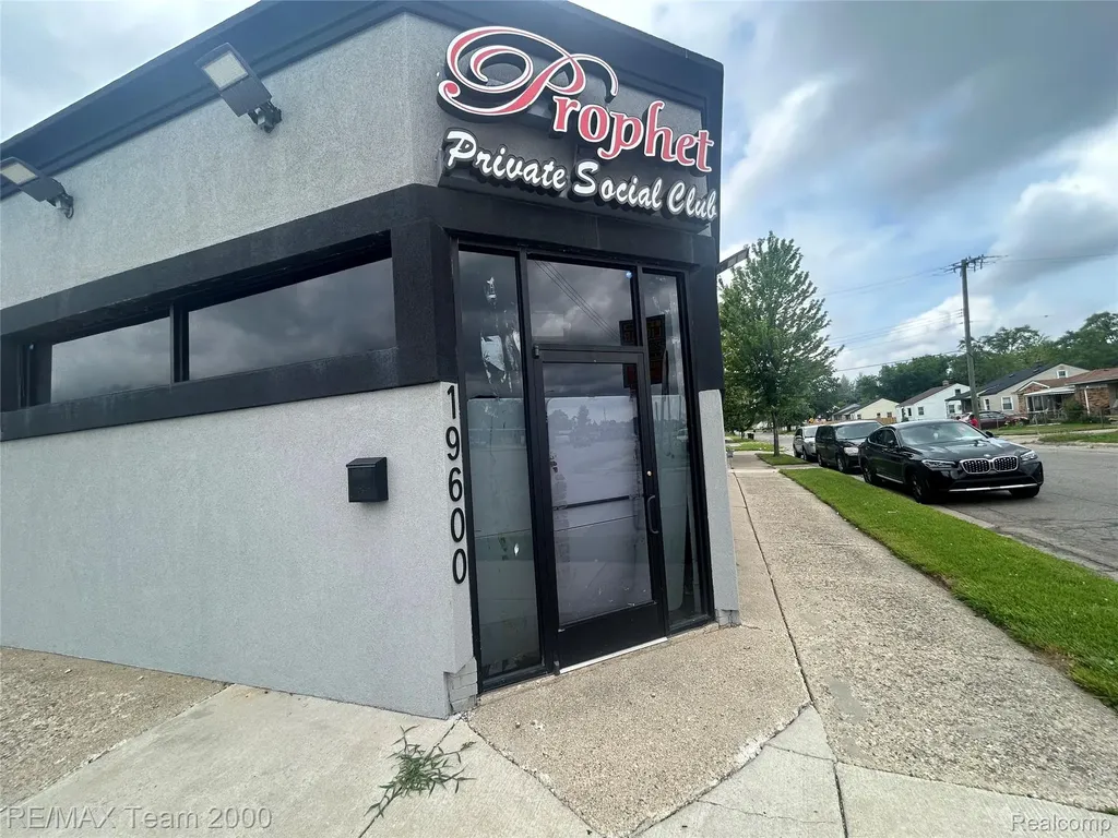 19600 Joy Road Detroit City MI 48228