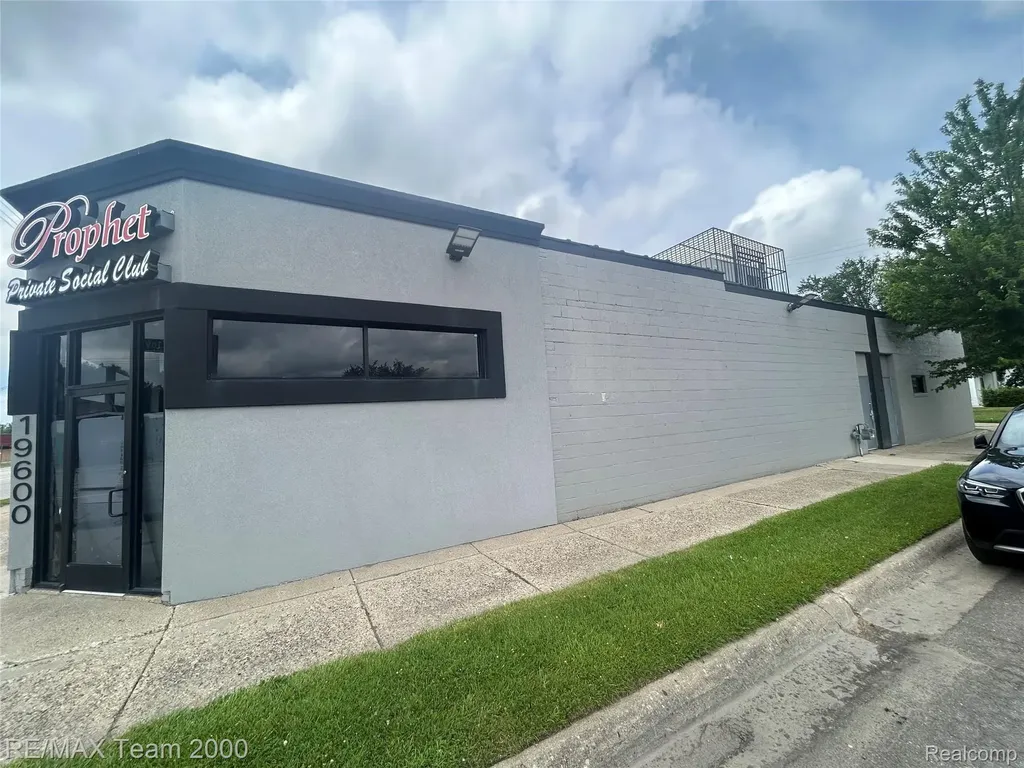 19600 Joy Road Detroit City MI 48228